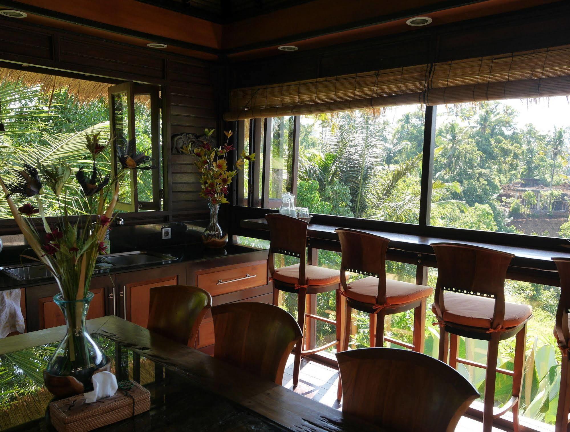 Kupu Kupu Private Villa Ubud Exterior foto